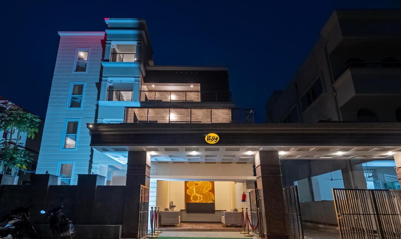 Itsy Hotels Greenland Jungle View Bhubaneswar Exterior photo